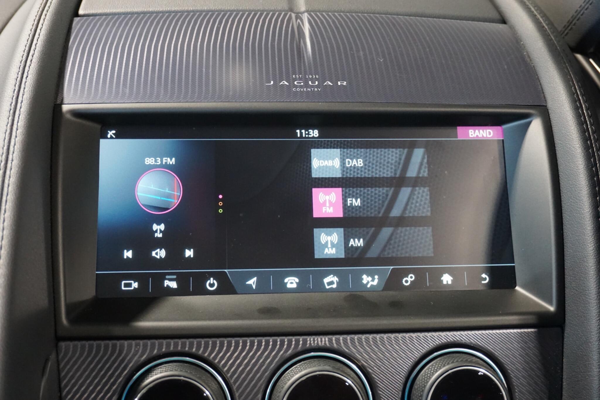 Jaguar F-Type 2.0i R-Dynamic Convertible 2dr Petrol Auto Euro 6 (s/s) (300 ps)